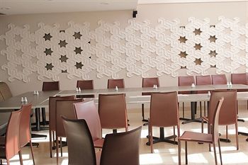 Jakarta Hotel Makassar